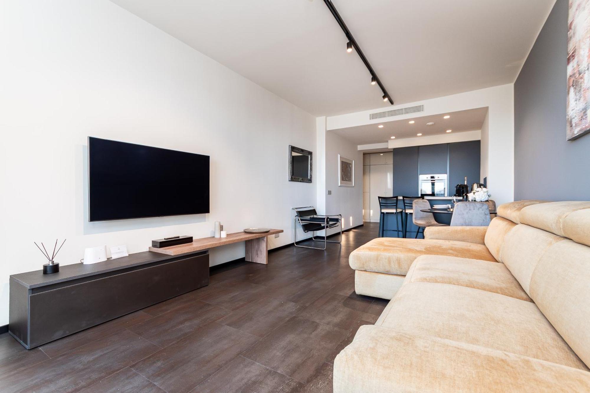 Free Parking In Luxury Suite With City View - Steps To Brignole Train Station เจนัว ภายนอก รูปภาพ